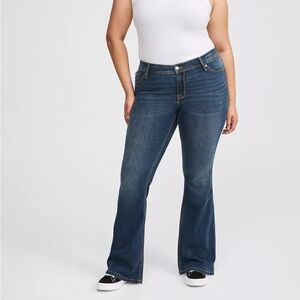Torrid Luxe Slim Boot Jeans in Medium Wash Stretch Regular